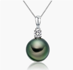CHAULRI solid 18K top quality Tahitian black pearl pendant necklace `.